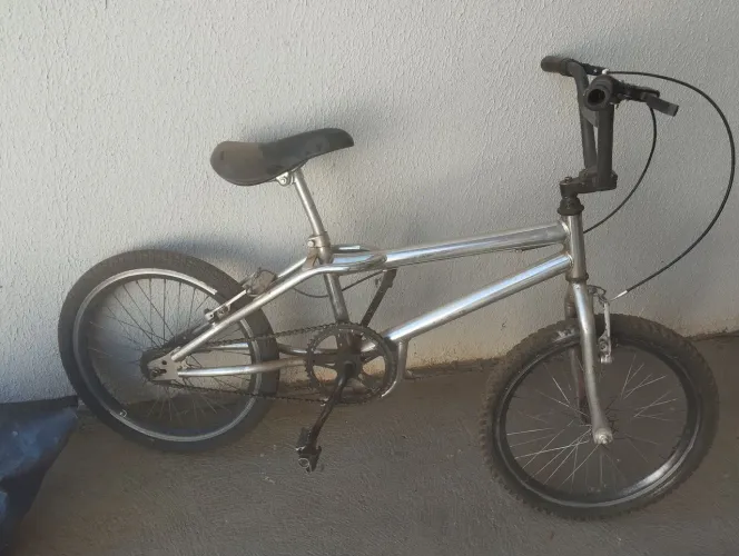 Bicicleta aro 20 cross