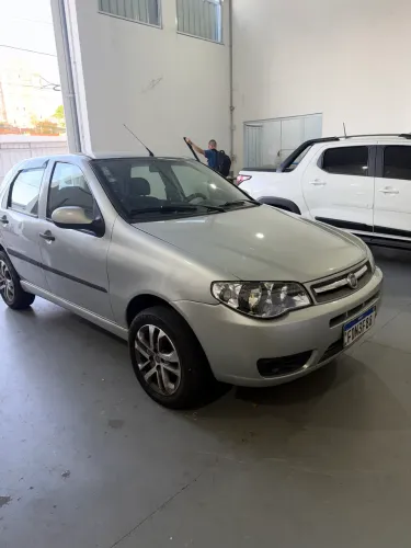 Fiat Palio 1.0 Economy Fire Flex 8V 4P 2013