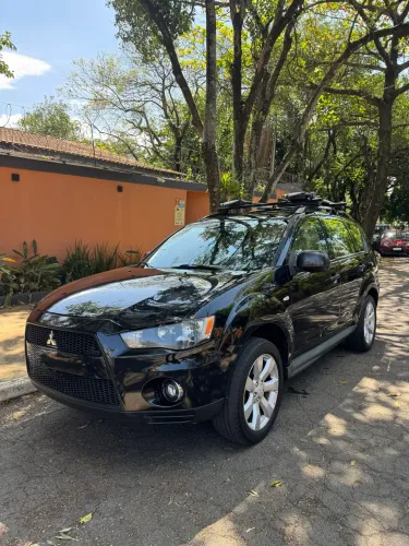 Mitsubishi Outlander 2.0 16V 160cv Aut. 2012