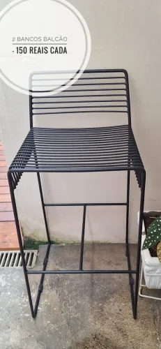 BANQUETA ALTA