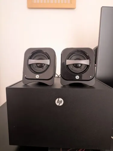 SOM HP 2.1 COM SUBWOOFER