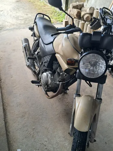 YBR ( ÓTIMO ESTADO )
