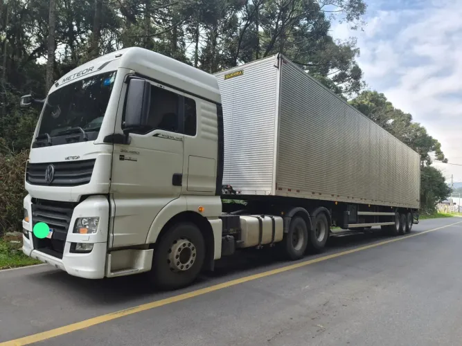VW meteor 28180 2025+ Baú Guerra 30 pallets 2025