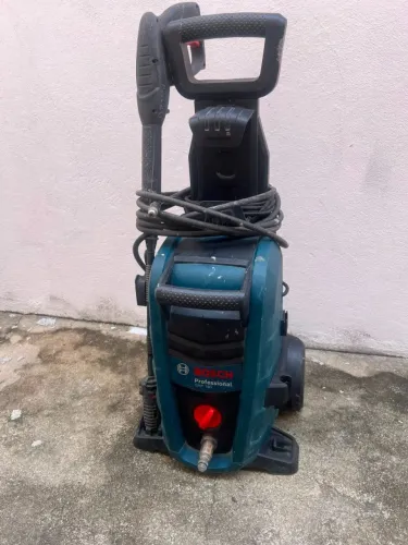 Lavadora alta pressão Jato Bosch GHP 180 - 1500w Cor Azul - Lava Jato