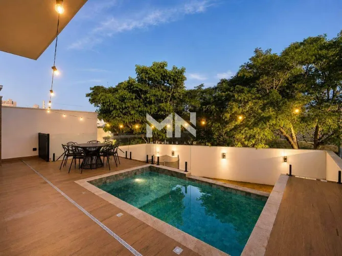 Casa à Venda no Condomínio Gardenville em Itu/SP.