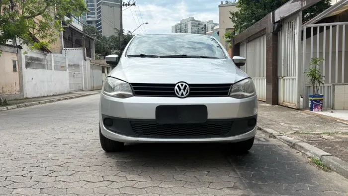Volkswagen Fox 1.6 MI Total Flex 8V 5P 2013