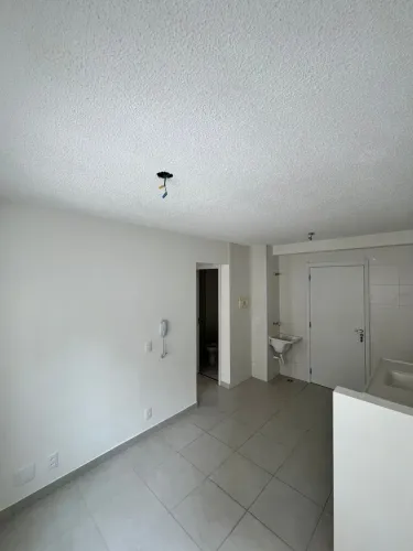 Apartamento 2 dormitórios no Cambuci | Oportunidade por R$ 250 mil