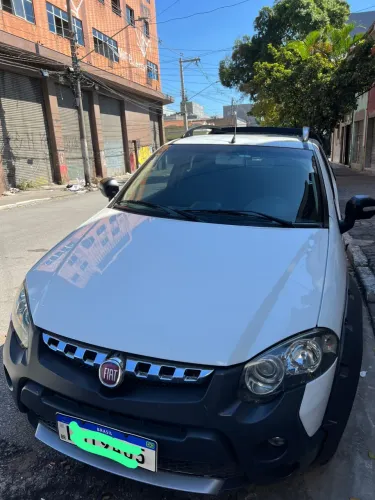 Fiat Strada Adventure1.8/ 1.8 Locker Flex CD 2016