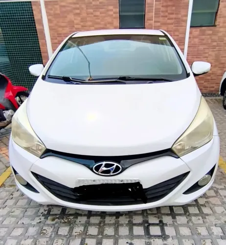 Hyundai HB20S Premium 1.6 Flex 16V Aut. 4P 2014