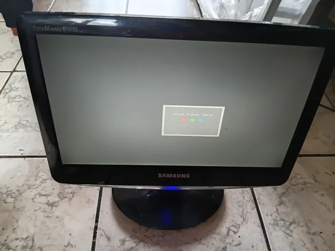 Monitor Samsung 18 polegadas