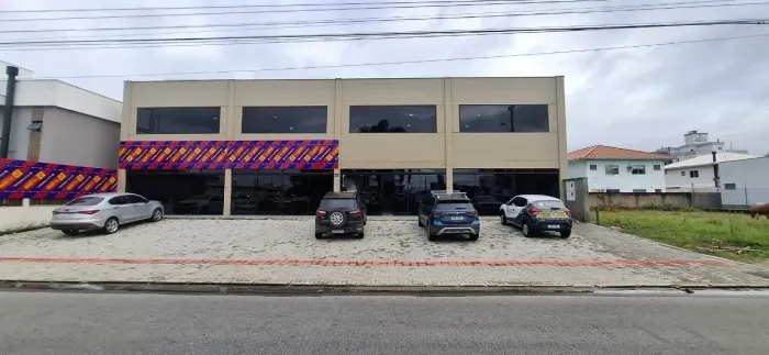 Galpão Comercial para alugar em Palhoça.