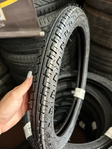 Pneu dianteiro de Biz 60/100r17 