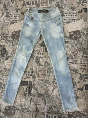 Calça Jeans claro | Marca consciência