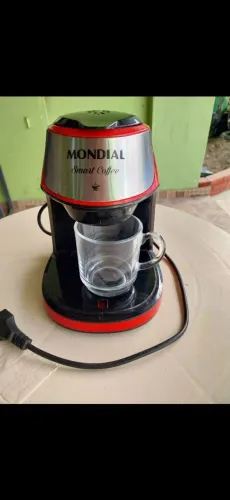 Cafeteira elétrica mondial
