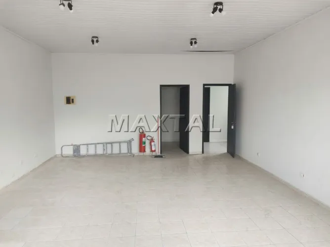 Sala para locação com 40m² e 2 banheiros, próximo à Estação de metrô do Tucuruvi