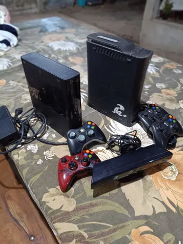 Xbox 360 super slim
