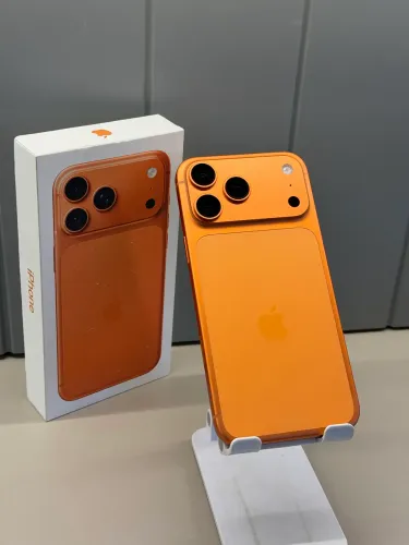 iPhone 17 pro Max 512gb Laranja Semi Novo | Loja Física 