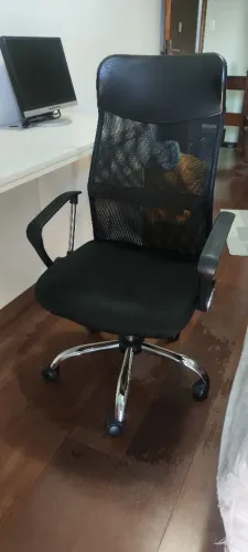 Cadeira de escritório 
