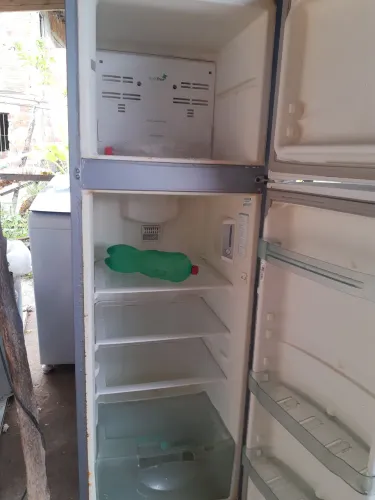 Consul refrigerador Consul frost free 360 l