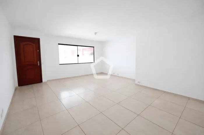 Sobrado à venda 101m² no Conjunto Residencial Vista Verde
