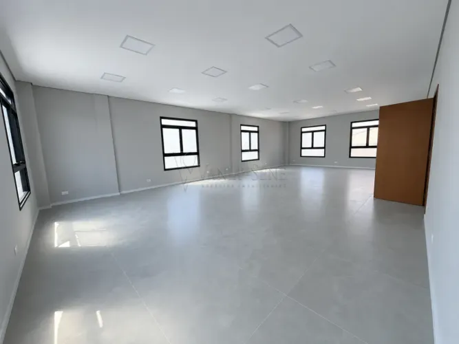 Sala Comercial para Locação no Jardim Satélite