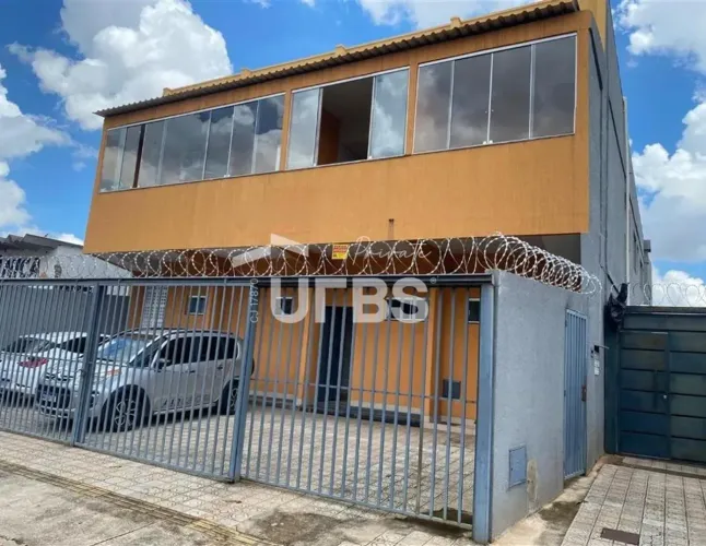 PRÉDIO DE RENDA À VENDA | 23 UNIDADES | AIRBNB E BOOKING EM OPERAÇÃO | RENDA MÉDIA DE R$ 6