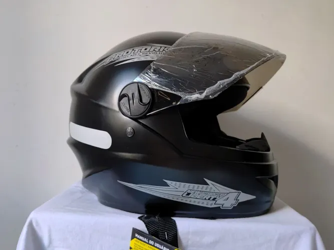 Promoção Capacete Novo, Tamanho 60