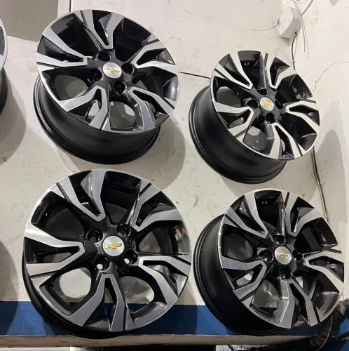 Jogo de Rodas Chevrolet Onix Aro 15
