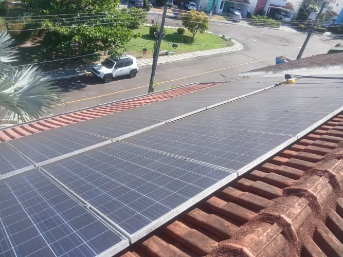 Energia solar & Banco de Bateriais