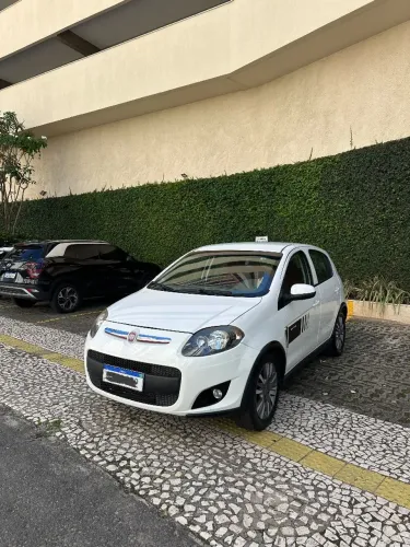 Fiat Palio Sporting 1.6 Flex 16V 5P 2015