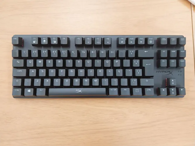 Teclado Hyper x Alloy Origins Core