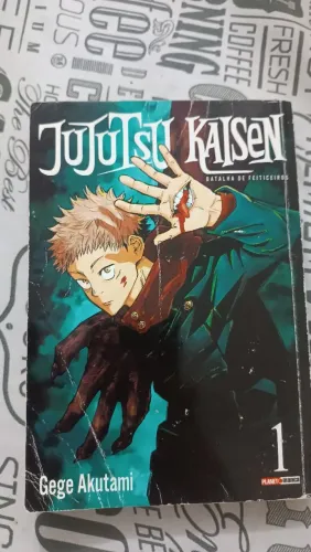 Mangás Demon Slayer e Jujutsu Kaisen