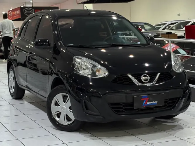 Nissan March S 1.0 12V Flex 5P 2015