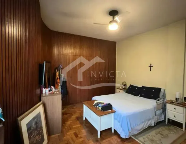 Viva o melhor do Flamengo em um apartamento amplo, iluminado e estrategicamente localizado
