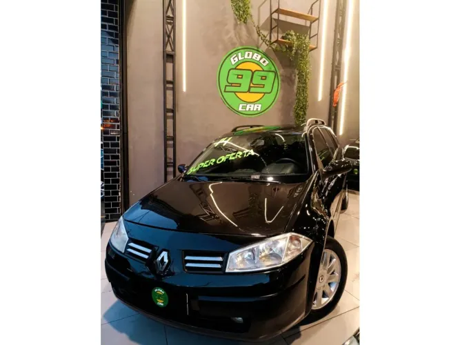Renault Megane Grand Tour Dynam. Hi-flex 1.6 16V 2011
