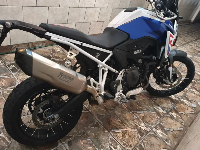 Bmw f 900 gs plus