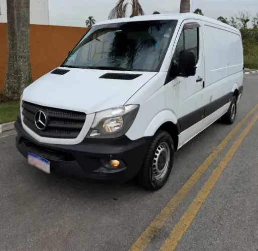 Mercedes-Benz Sprinter 313 Furgão Longo 2.2 129cv Dies 2019