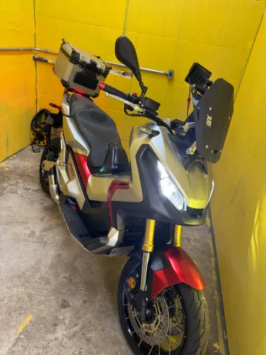 X adv 2018 
