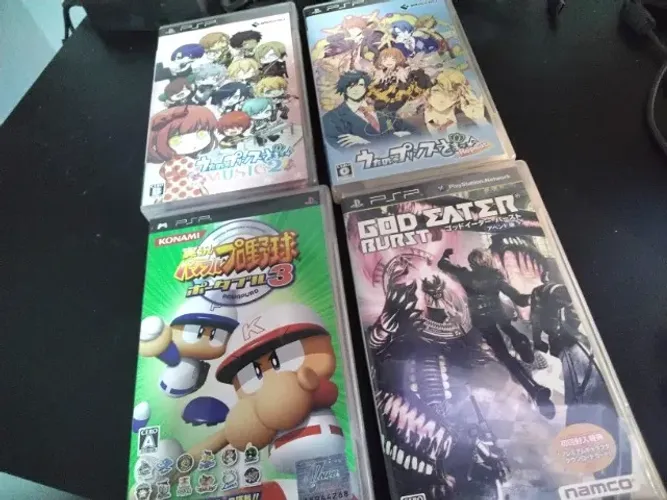 Lote de 4 Jogos de PSP Completos Japonês [PSP JP]