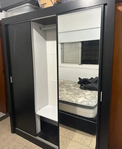 Guarda roupa