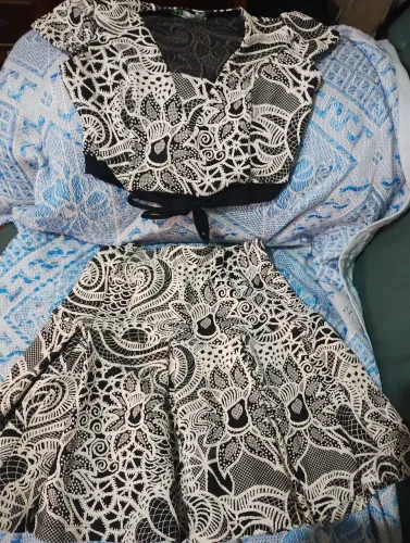 Conjunto menina saia e cropoed serve 8 anos