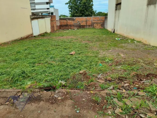 Terreno à venda, 455 m² por R$ 850.000,00 - Centro - Cascavel/PR