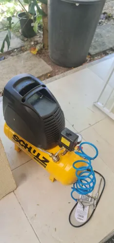 Compressor 15L 120 psi 1,5 hp SCHUZ semi novo com garantia