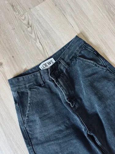 Calça jeans bordado loewe
