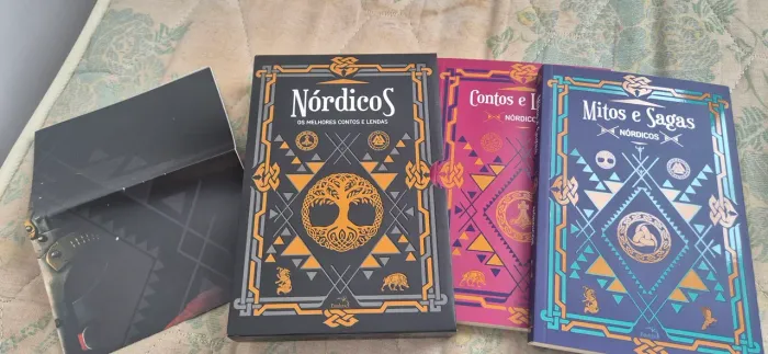 Livro Nórdicos Os melhores contos e lendas