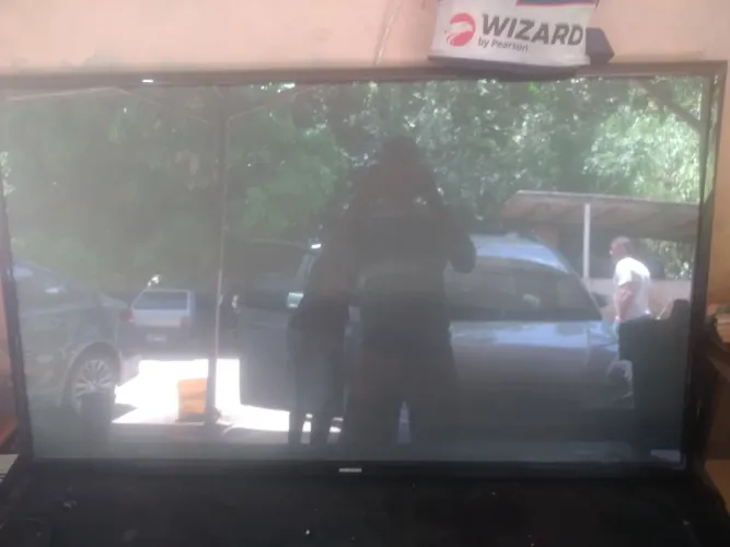 Televisão Samsung 60 polegadas problema no display