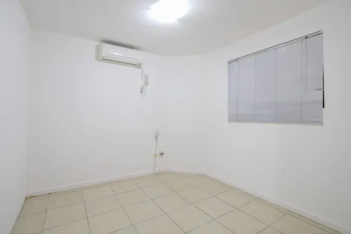 Sala comercial na Rua Alvarenga, 797 - Sala 02 45 m²