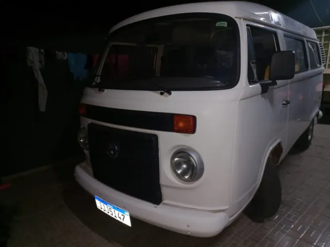 Volkswagen Kombi Standard 1.4 MI Total Flex 8V 2012