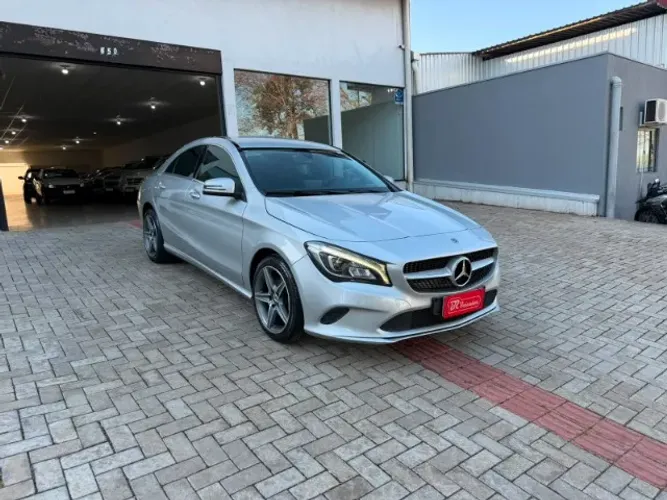 Mercedes-Benz CLA-180 1.6 16V 122cv Aut. 2018