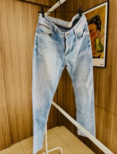 calça jeans zara